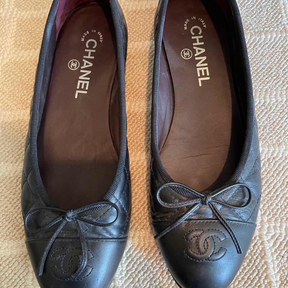 Chanel flats